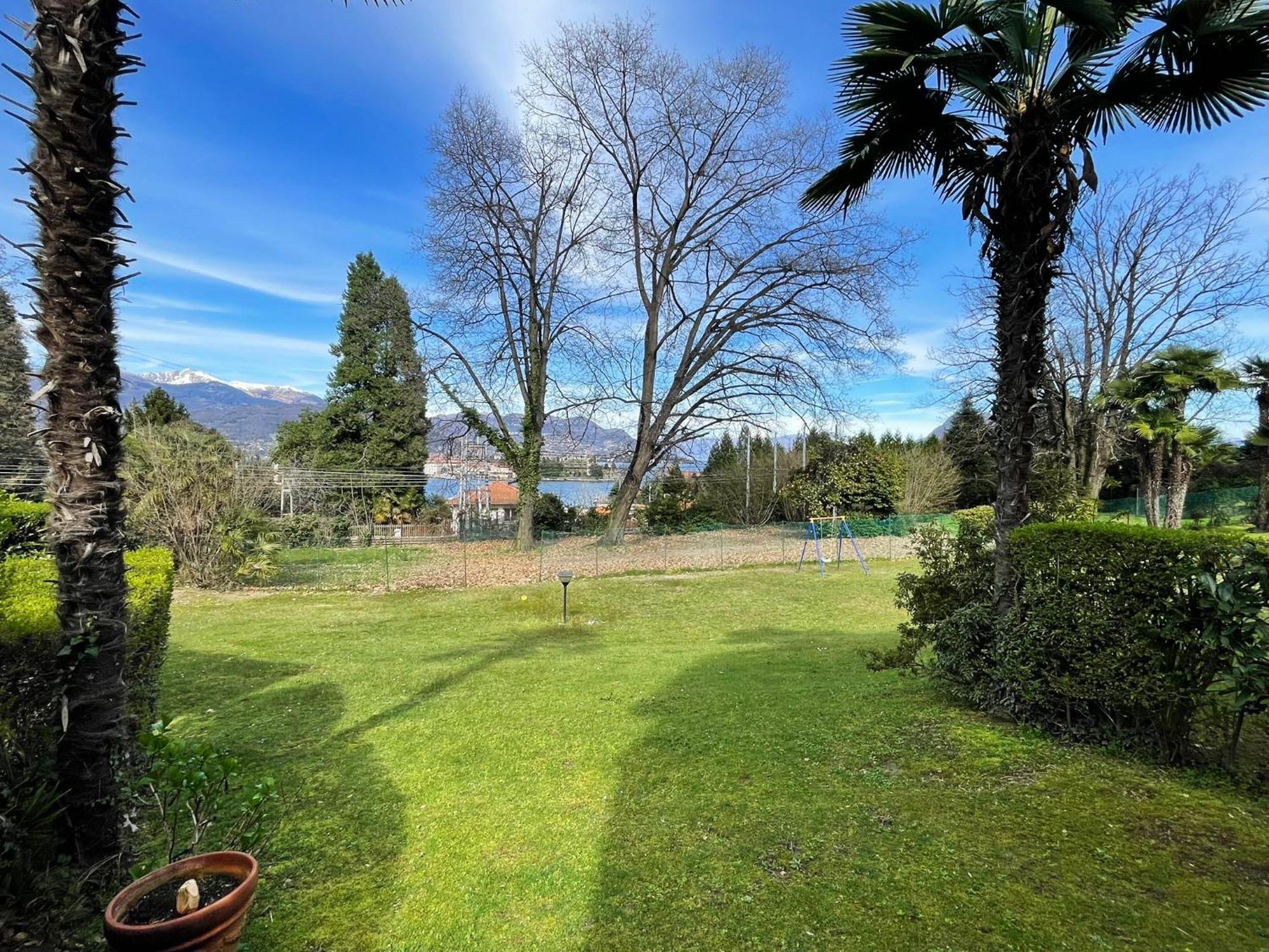 Lovingstresa3 Giardino Del Lago מראה חיצוני תמונה